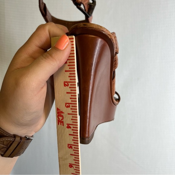 Bottega Veneta | Size 41 Brown Leather Wedge Sandals with Perforated‎ Design - Picture 6 of 7